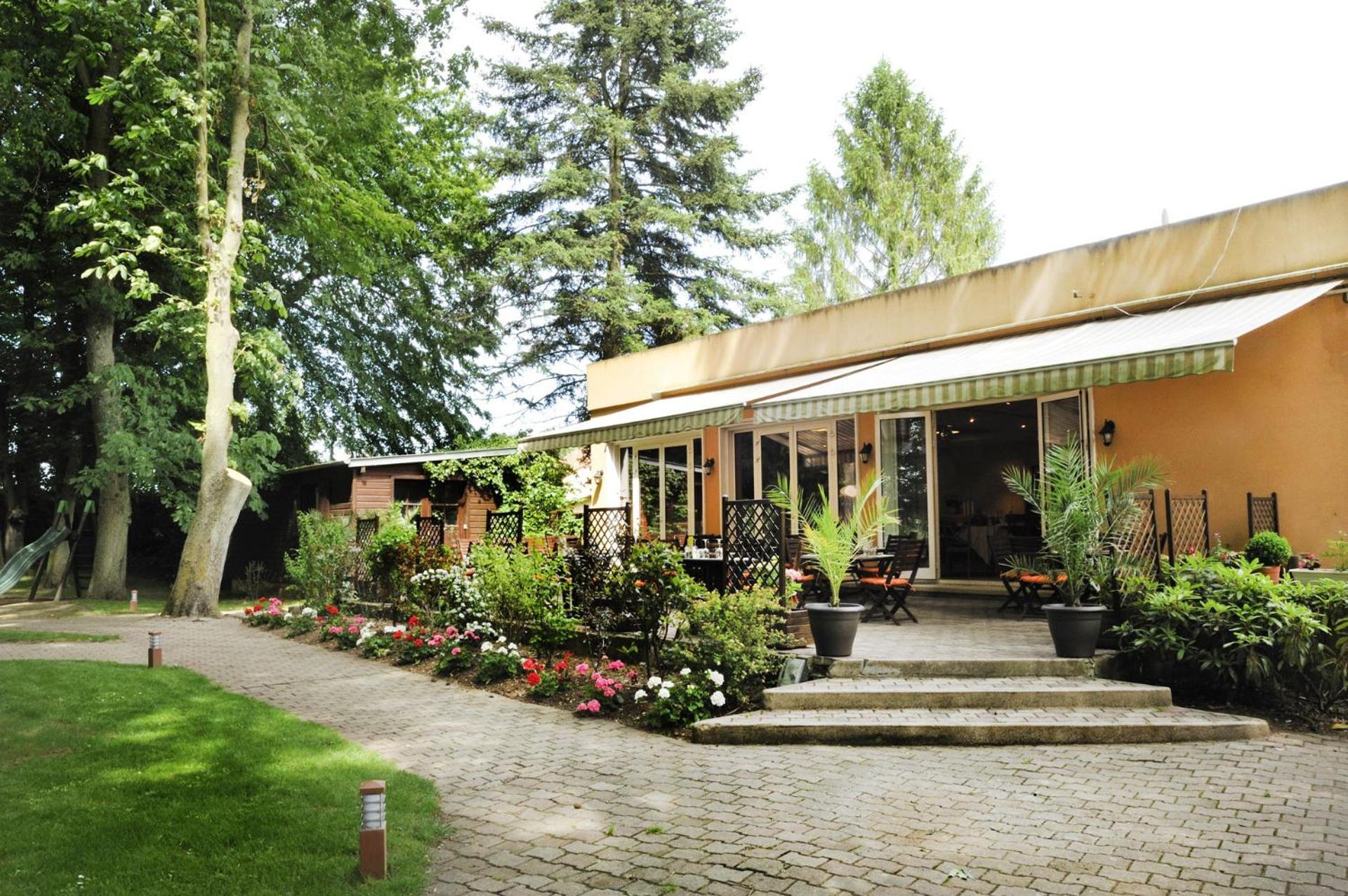 Hotel Logis Le Quai Fleuri Les Villages Voveens Exteriér fotografie
