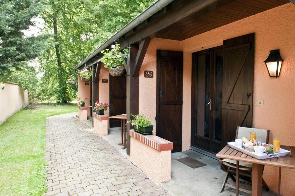 Hotel Logis Le Quai Fleuri Les Villages Voveens Pokoj fotografie