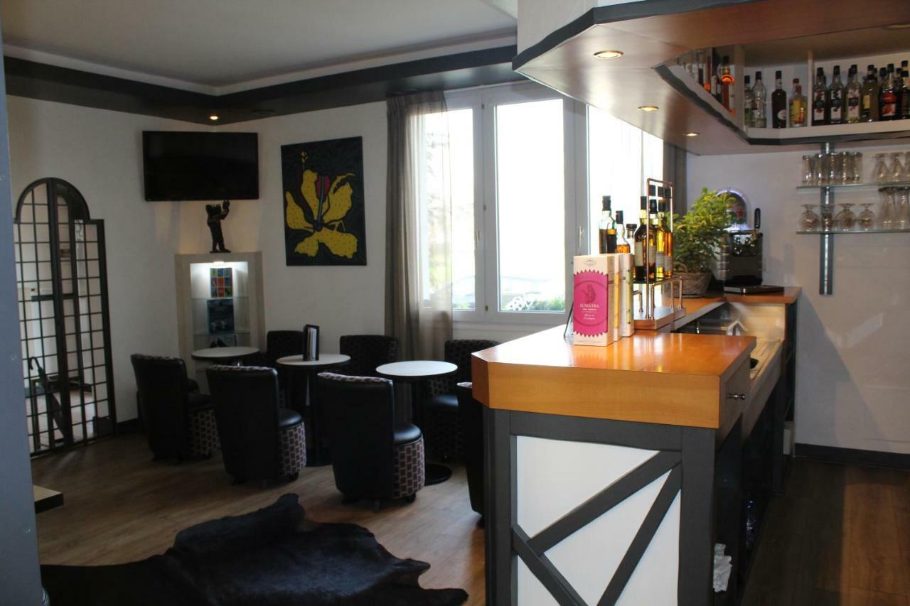 Hotel Logis Le Quai Fleuri Les Villages Voveens Exteriér fotografie