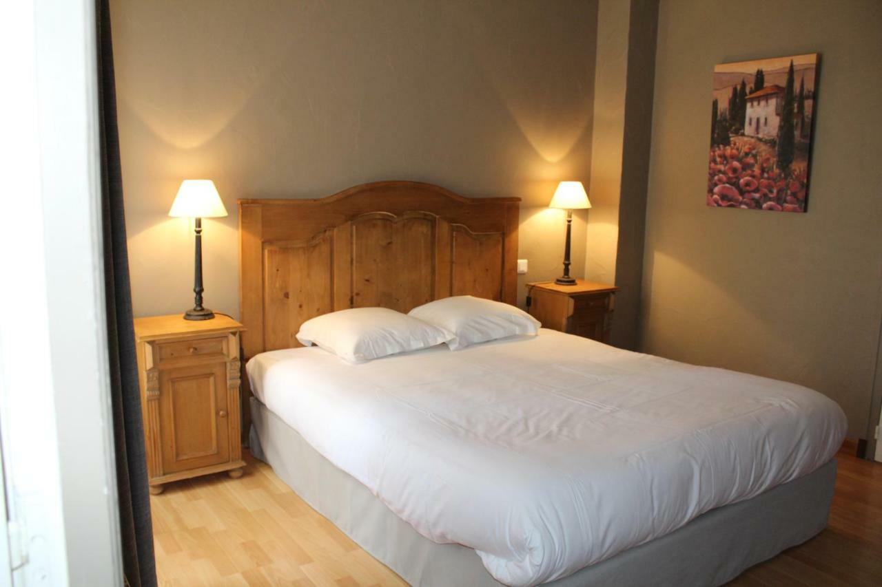 Hotel Logis Le Quai Fleuri Les Villages Voveens Exteriér fotografie