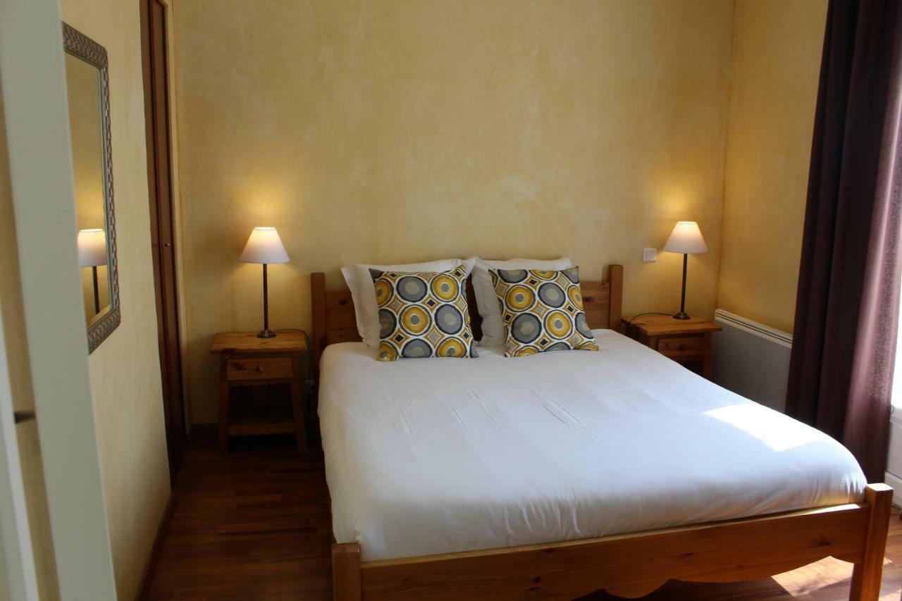 Hotel Logis Le Quai Fleuri Les Villages Voveens Exteriér fotografie